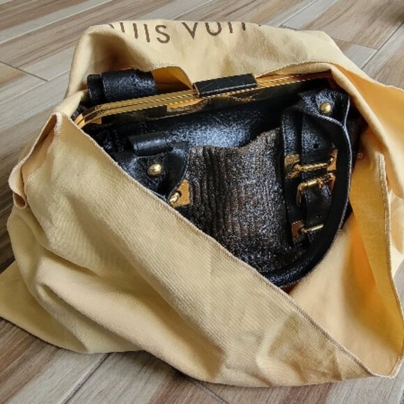 Louis Vuitton Motard  Bike Leather Fall/Winter Collection Black Leather Handbag - Picture 2 of 14